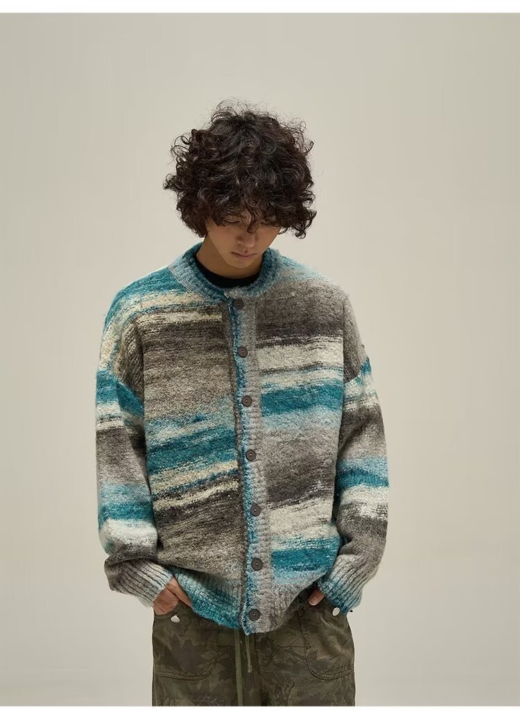 Ретро полосатый свитер с круглым вырезом оптом