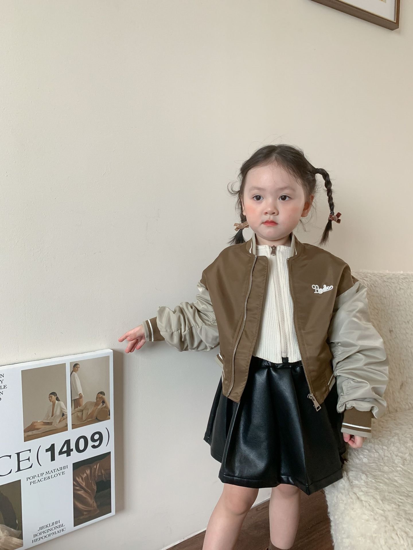 Детская куртка Вейау студио оптом из Китая