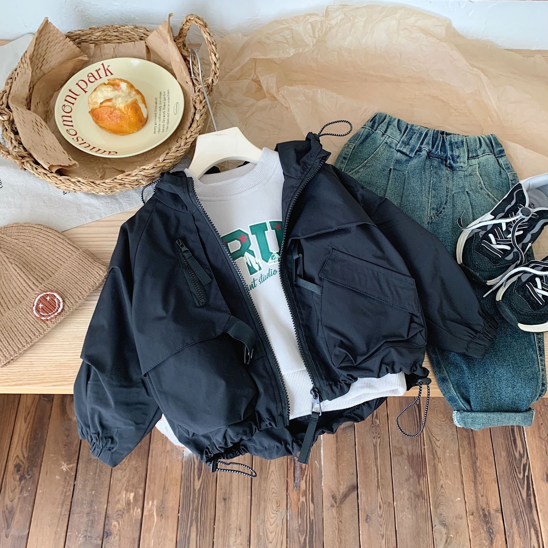 Детская куртка 2024 новая мода для мальчиков в стиле Хан оптом из Китая