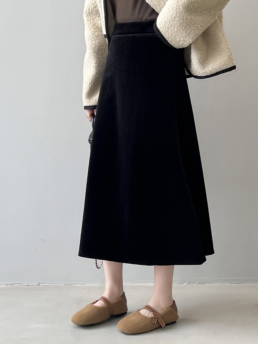 Женская зимняя бархатная юбка 2023 оптом из Китая