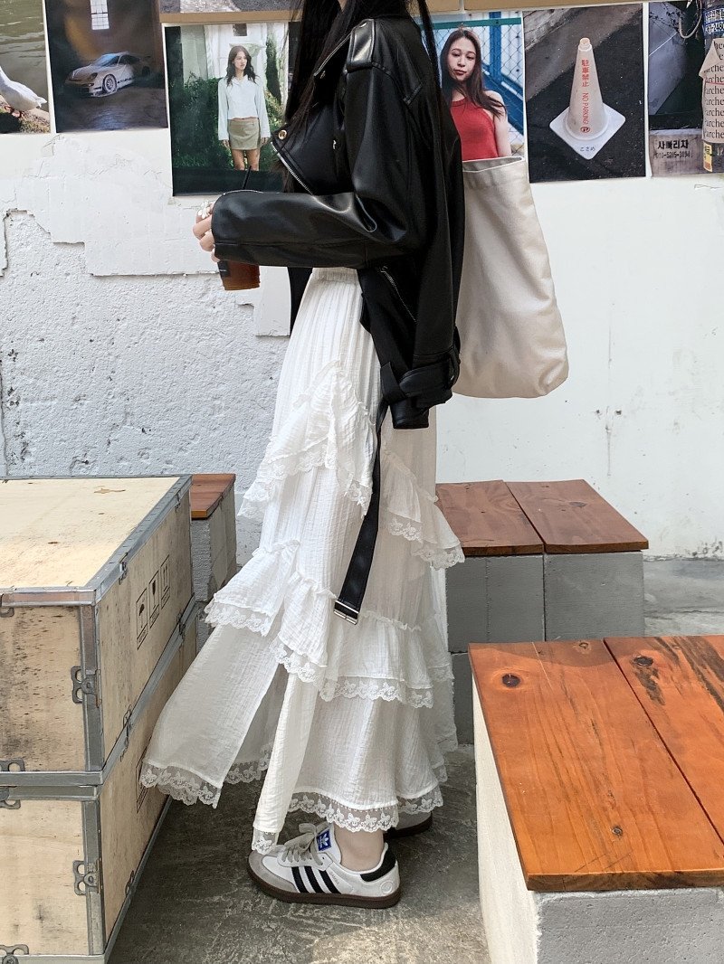 Высокая талия белая асимметричная юбка с кружевными вставками оптом из Китая
