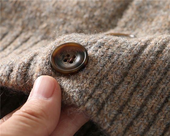 Высокий воротник вязаный свитер для мужчин оптом