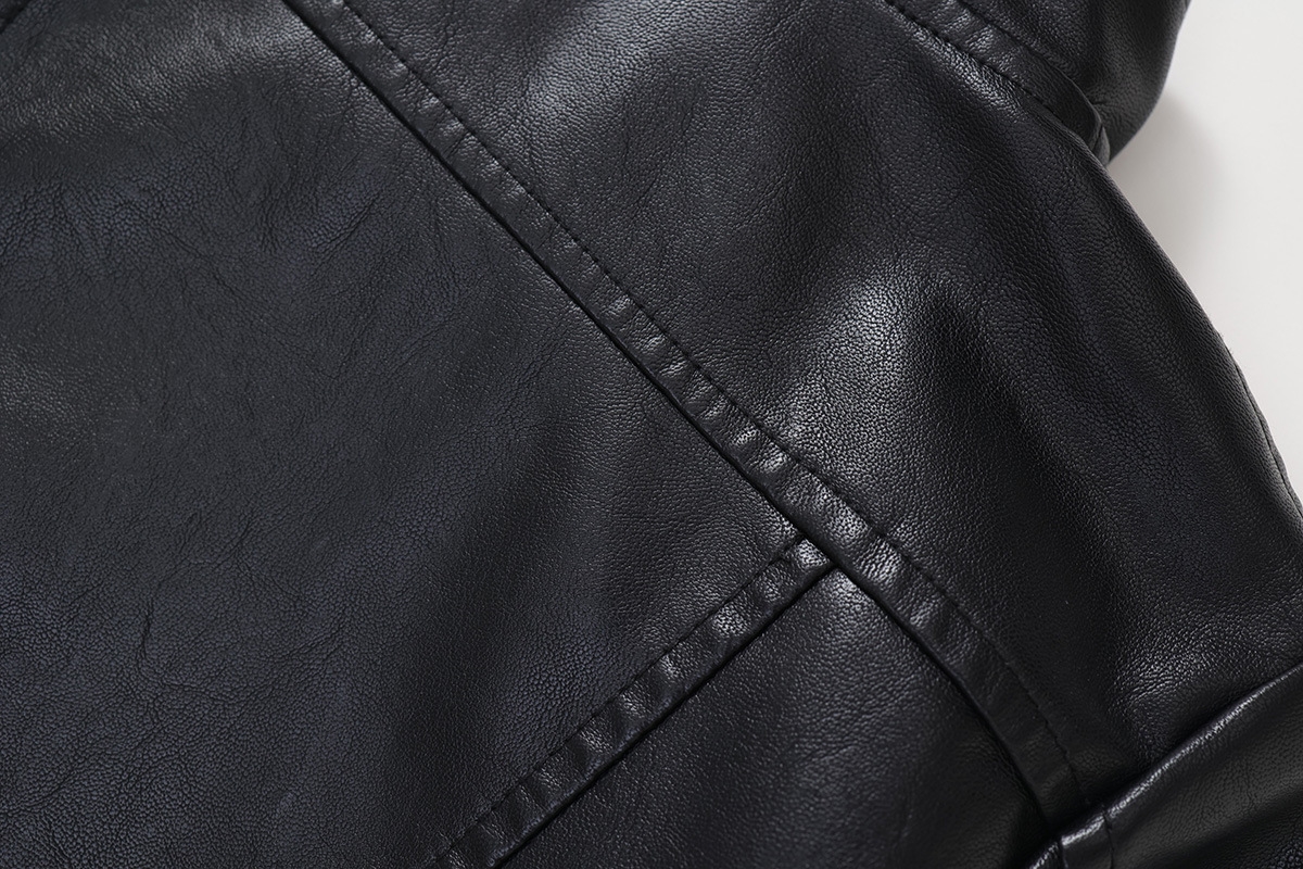 Детская куртка из кожзама оптом из Китая