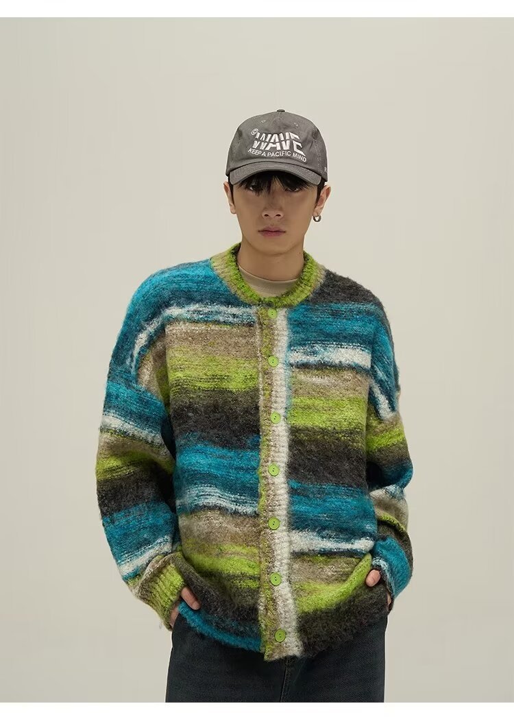 Ретро полосатый свитер с круглым вырезом оптом