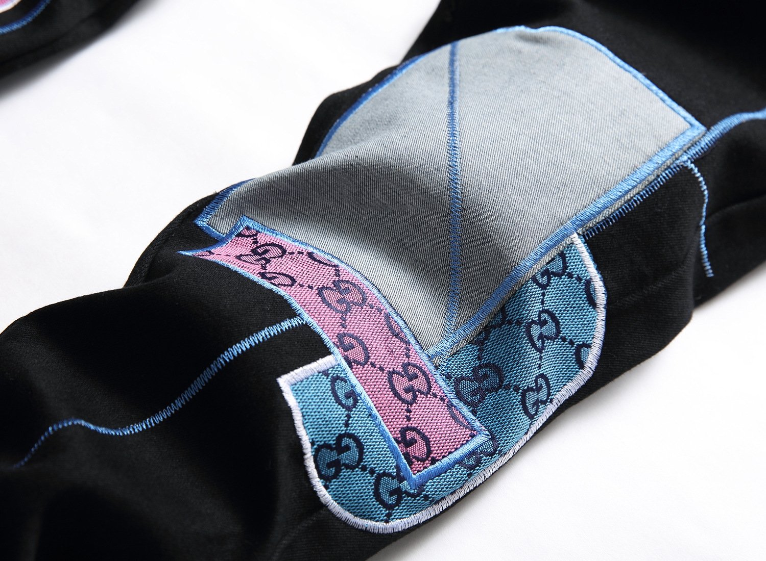 Мужские джинсы с вышивкой и принтом оптом из Китая