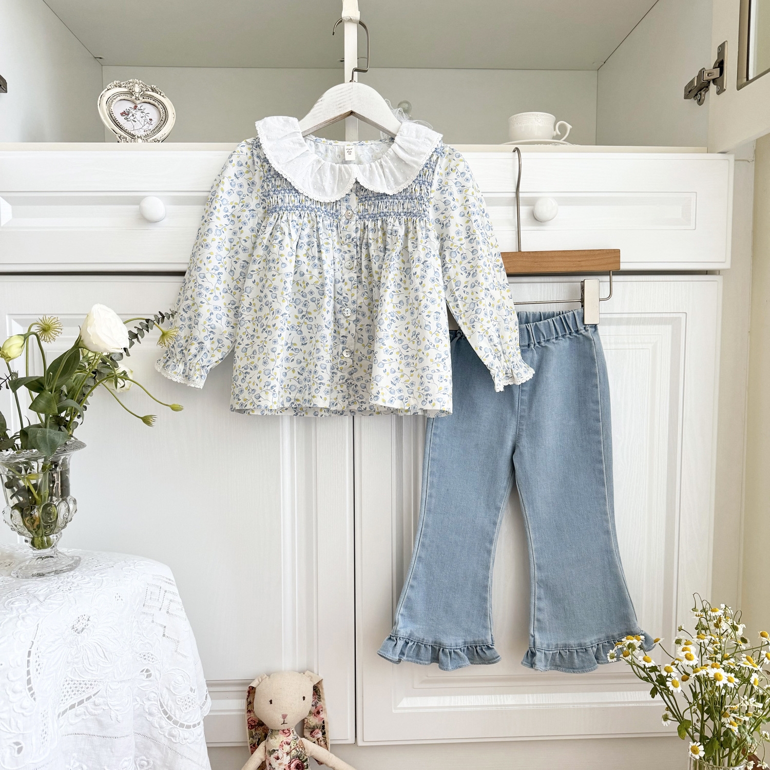 Джинсы для девочек в стиле хан 24 весна оптом из Китая