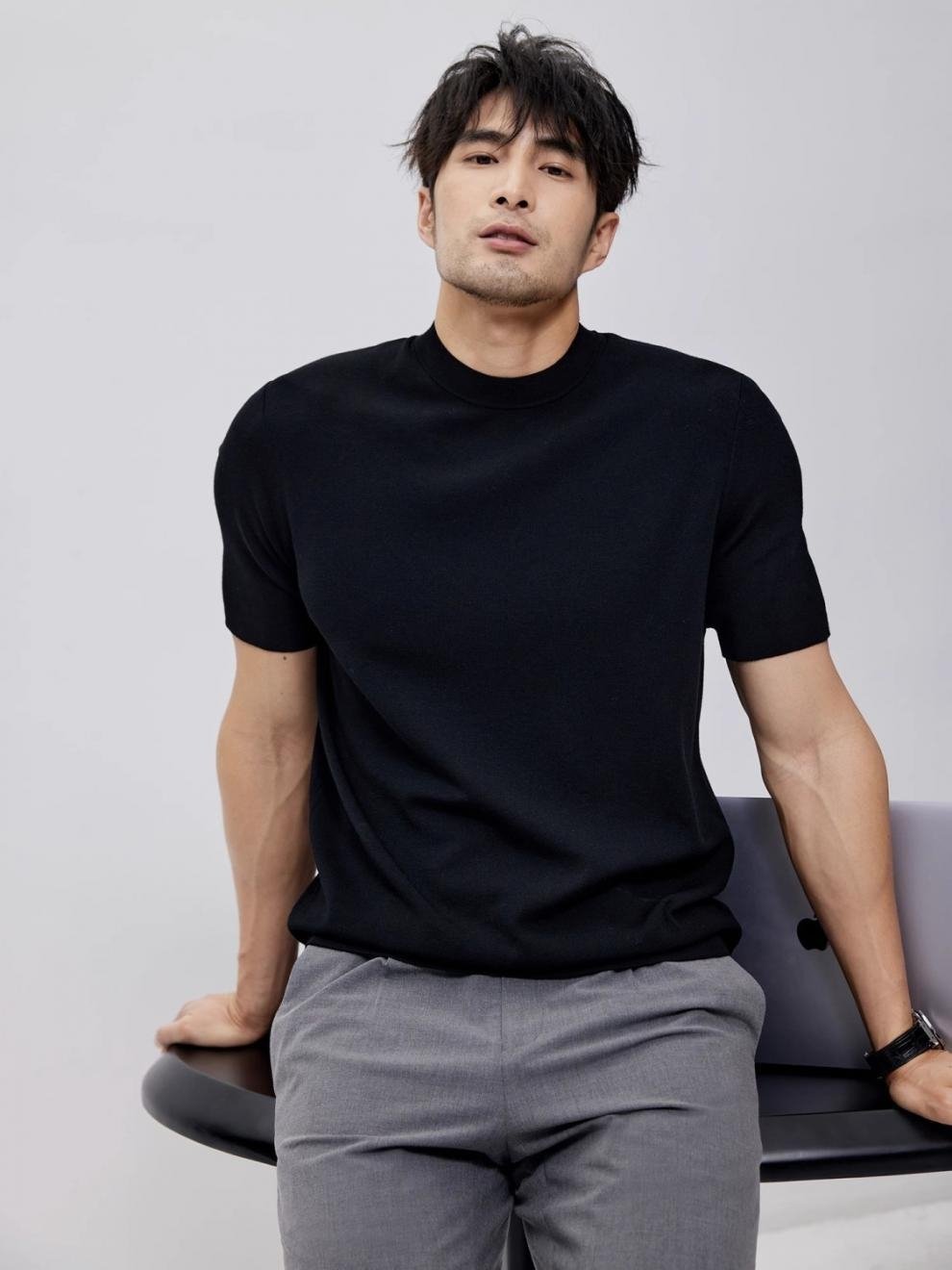 Мужская вязаная футболка с круглым воротом оптом