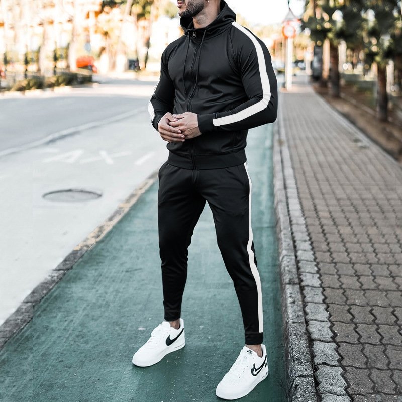 Мужской спортивный костюм оптом из Китая