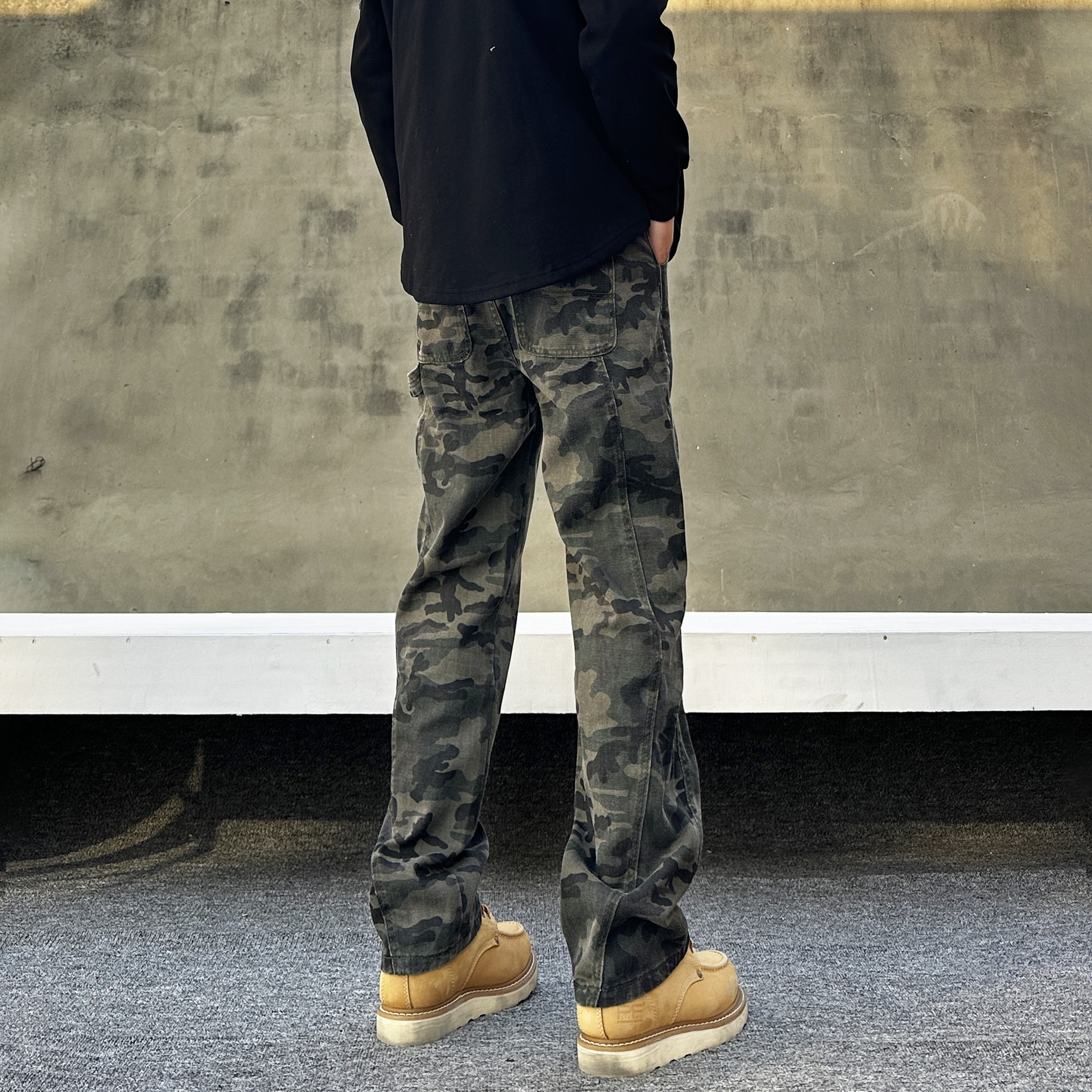 Мужские джинсы военного стиля оптом из Китая