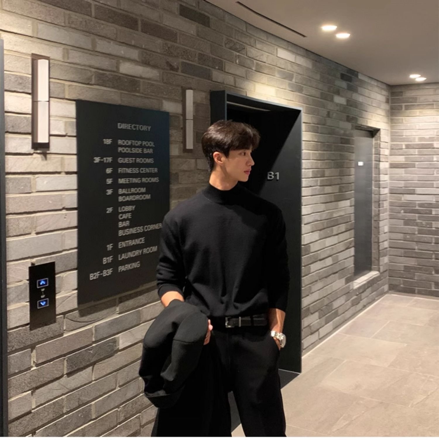 Мужской свитер с полувысоким воротником оптом