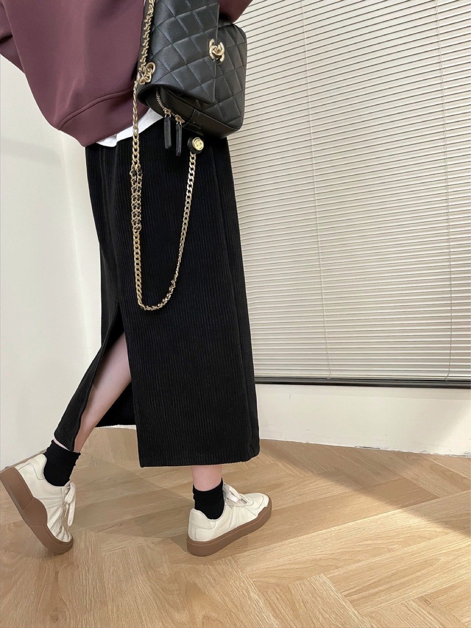 Шерстяная юбка с высокой талией и разрезом на осень-зиму оптом из Китая