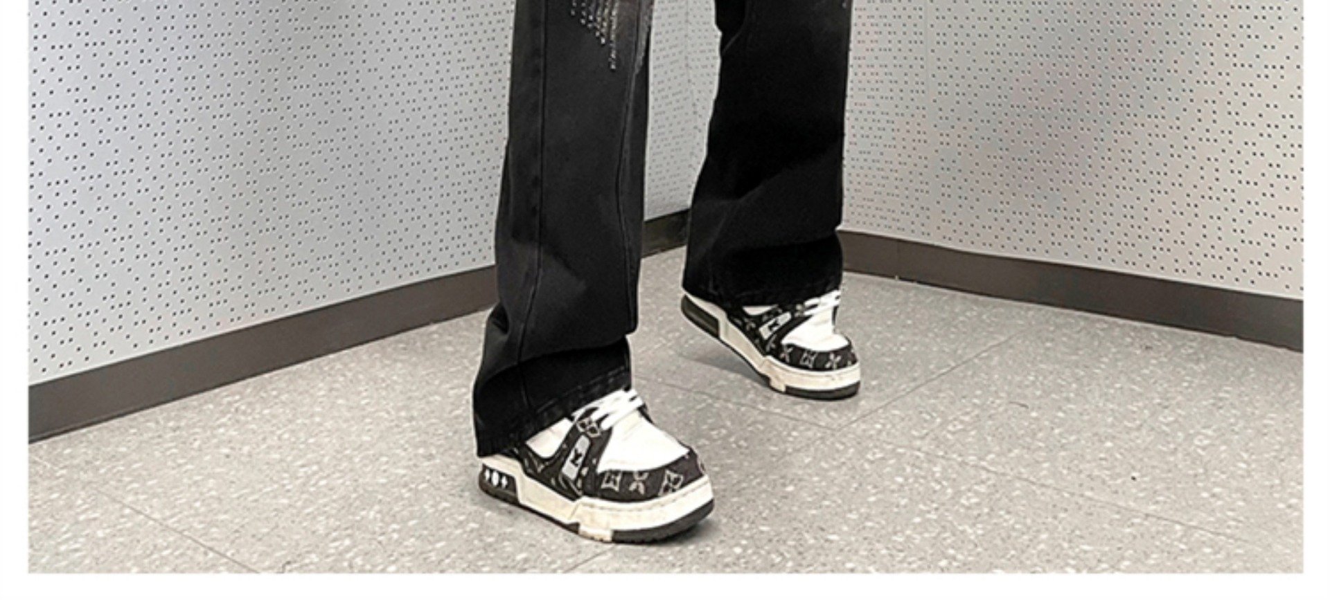 Черные джинсы с износом оптом из Китая