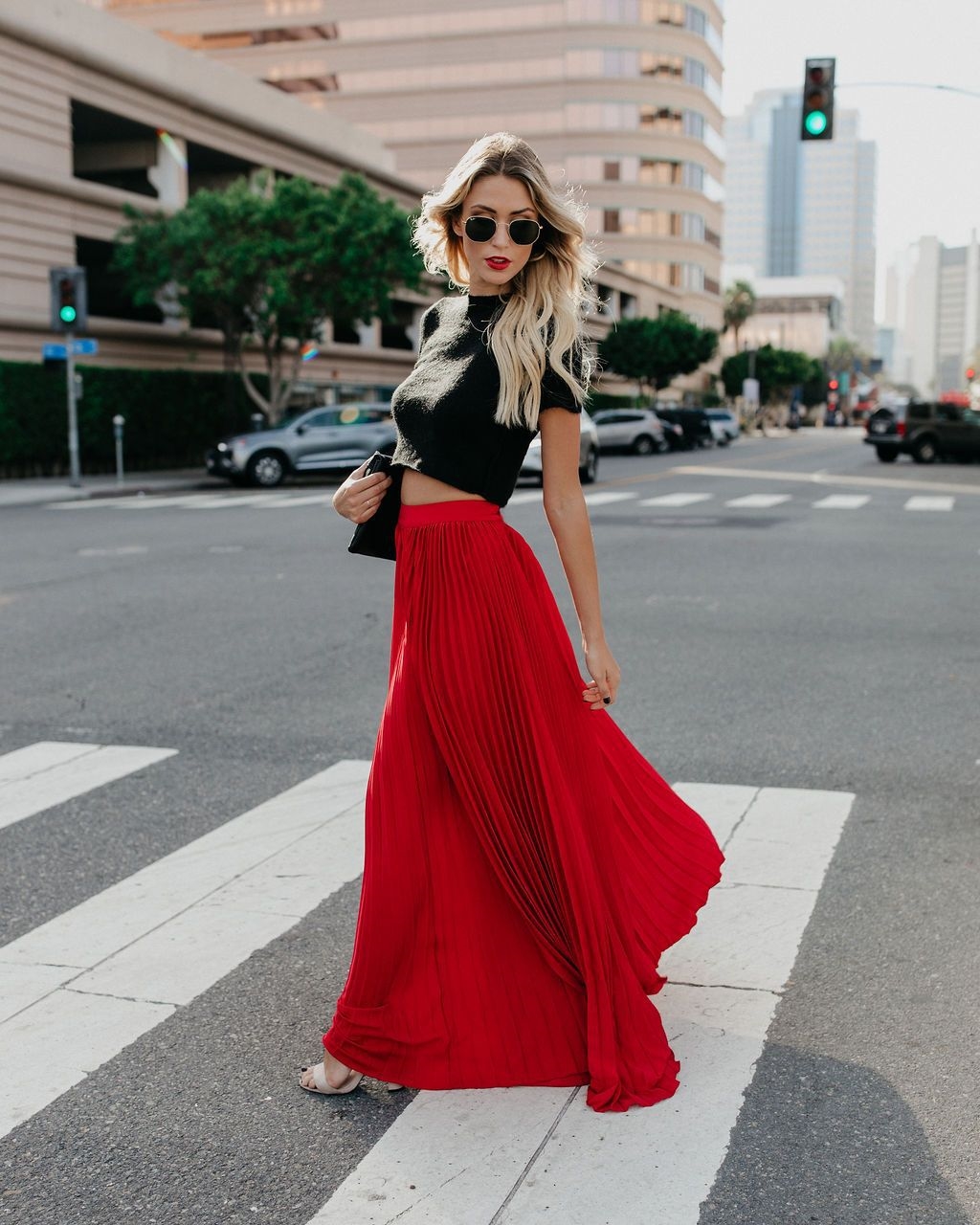 Женская юбка средней длины с высокой талией оптом из Китая