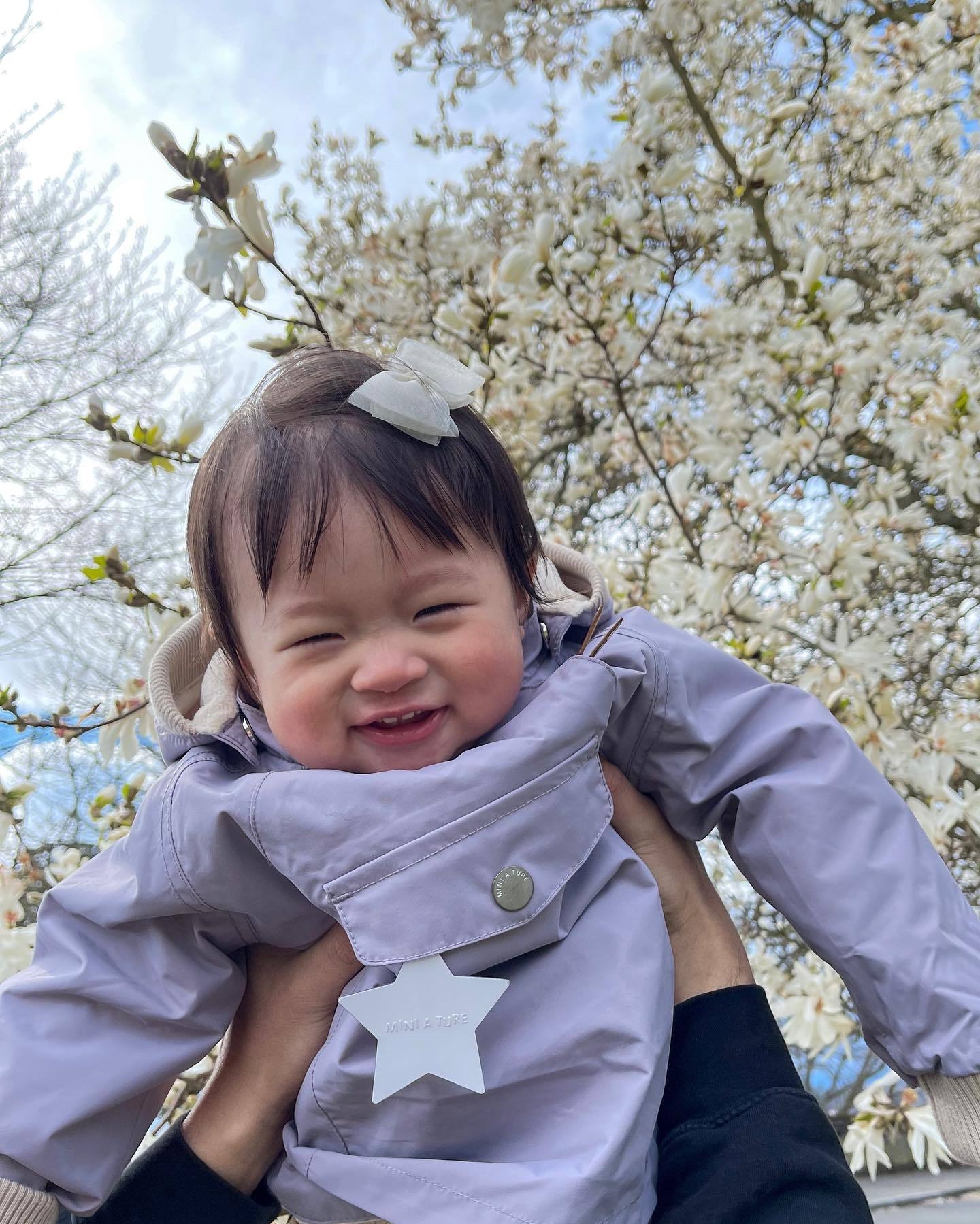 Детский ветровик 2023 осенний новый мужской и женский ветровик с капюшоном оптом из Китая