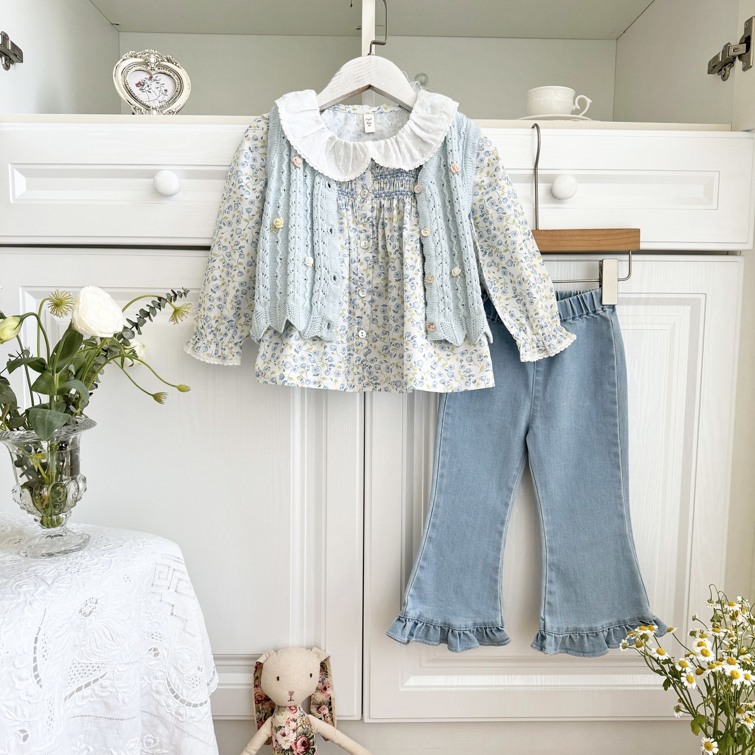 Джинсы для девочек в стиле хан 24 весна оптом из Китая