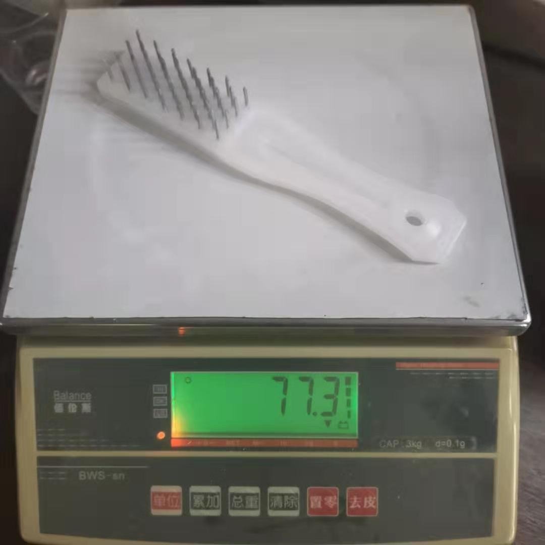 Рыбная чешуя из нержавеющей стали с пластиковой ручкой оптом