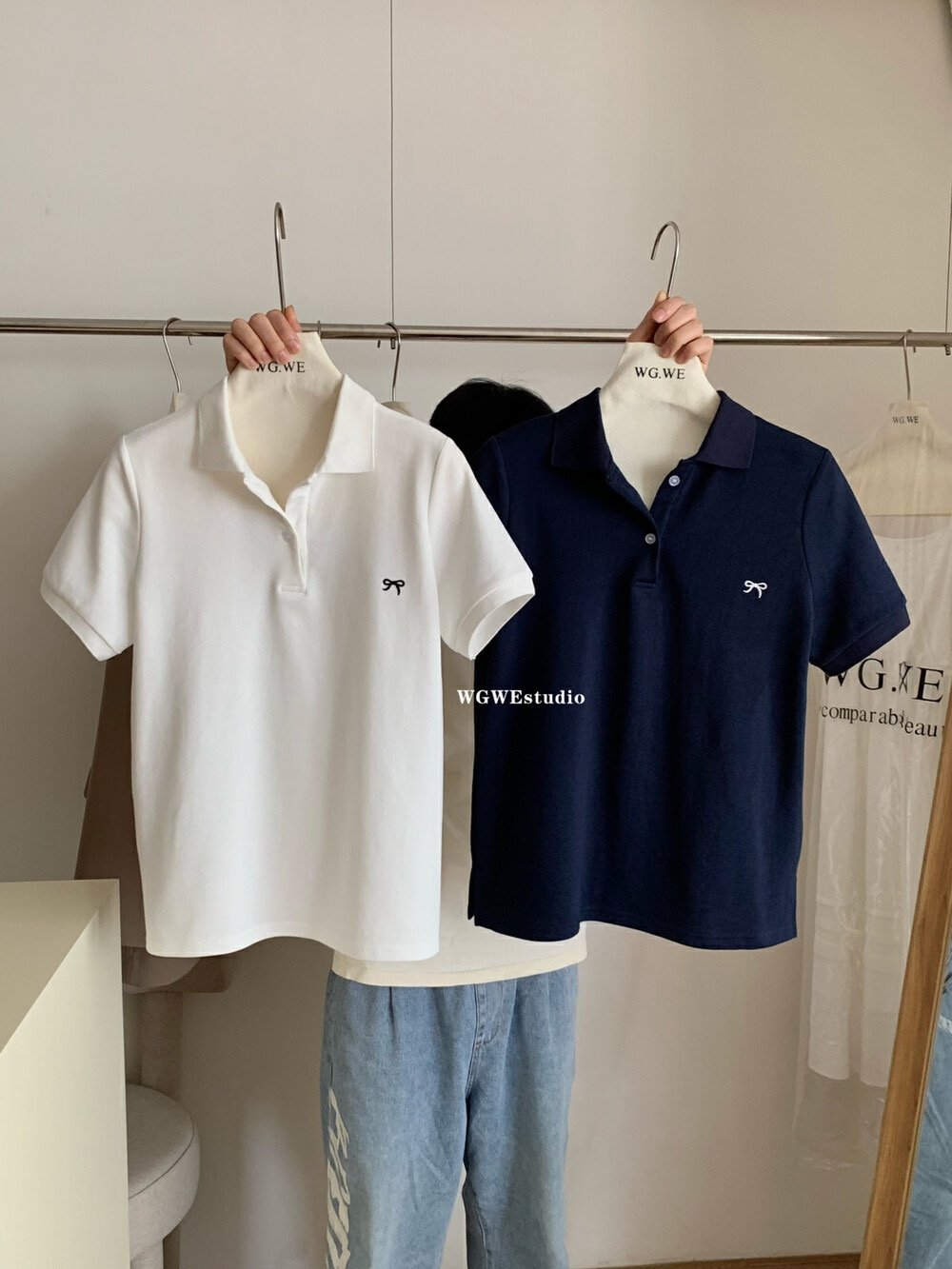 Блузка с вышивкой и бабочкой на воротнике 2024 лето оптом