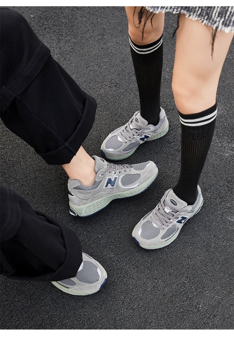 Кроссовки New Balance 2002R оптом