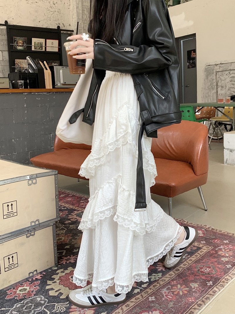 Высокая талия белая асимметричная юбка с кружевными вставками оптом из Китая