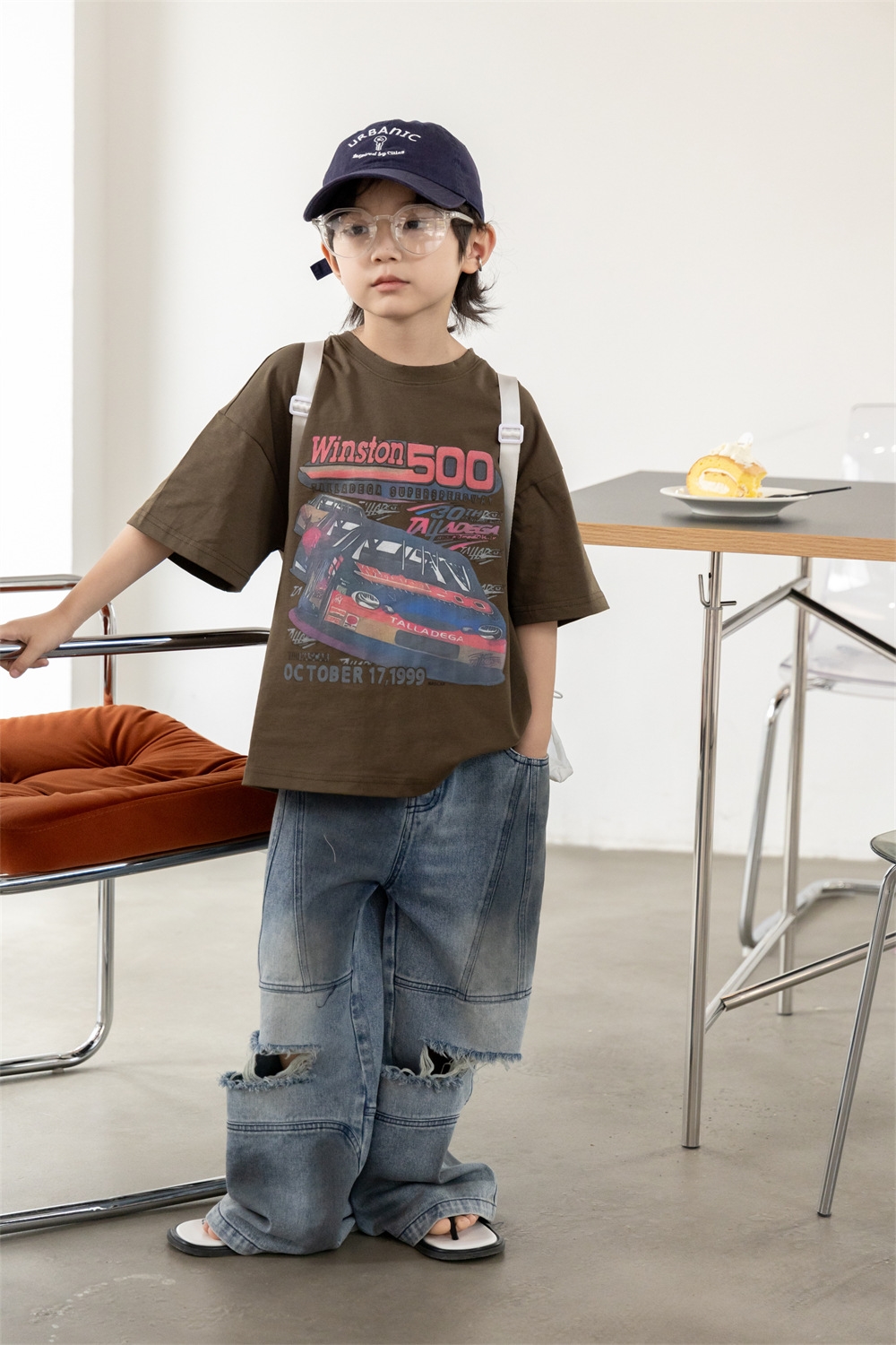 Джинсы для мальчиков в стиле ханбок 2024 оптом из Китая