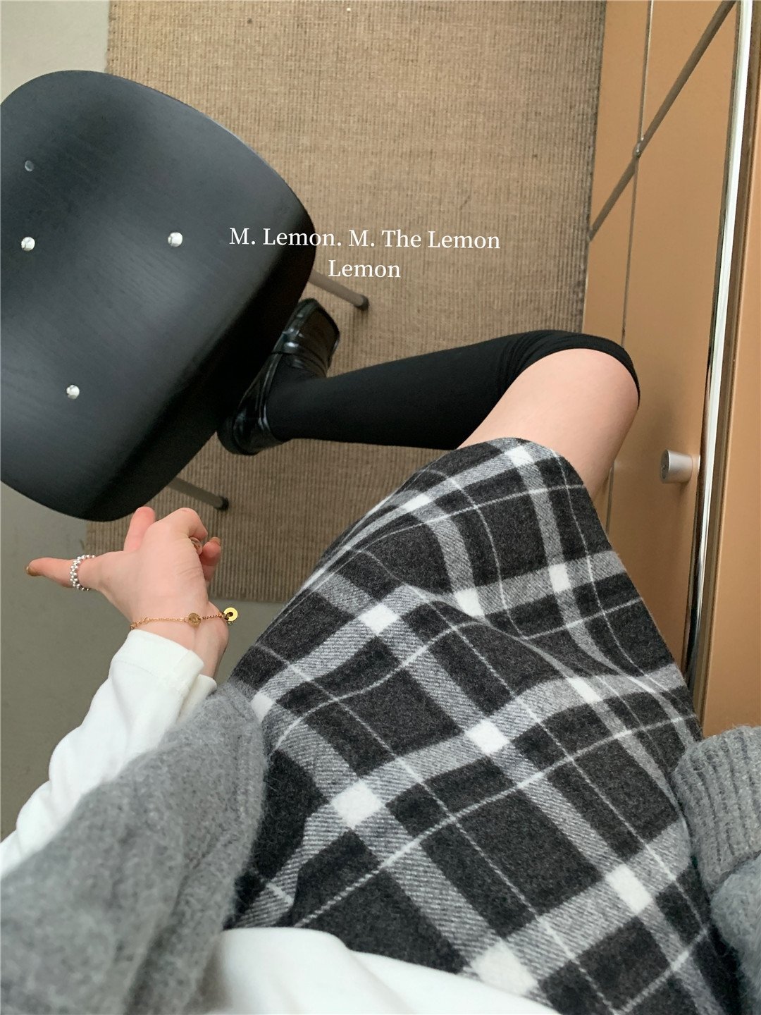 Женская шерстяная мини-юбка в клетку оптом из Китая