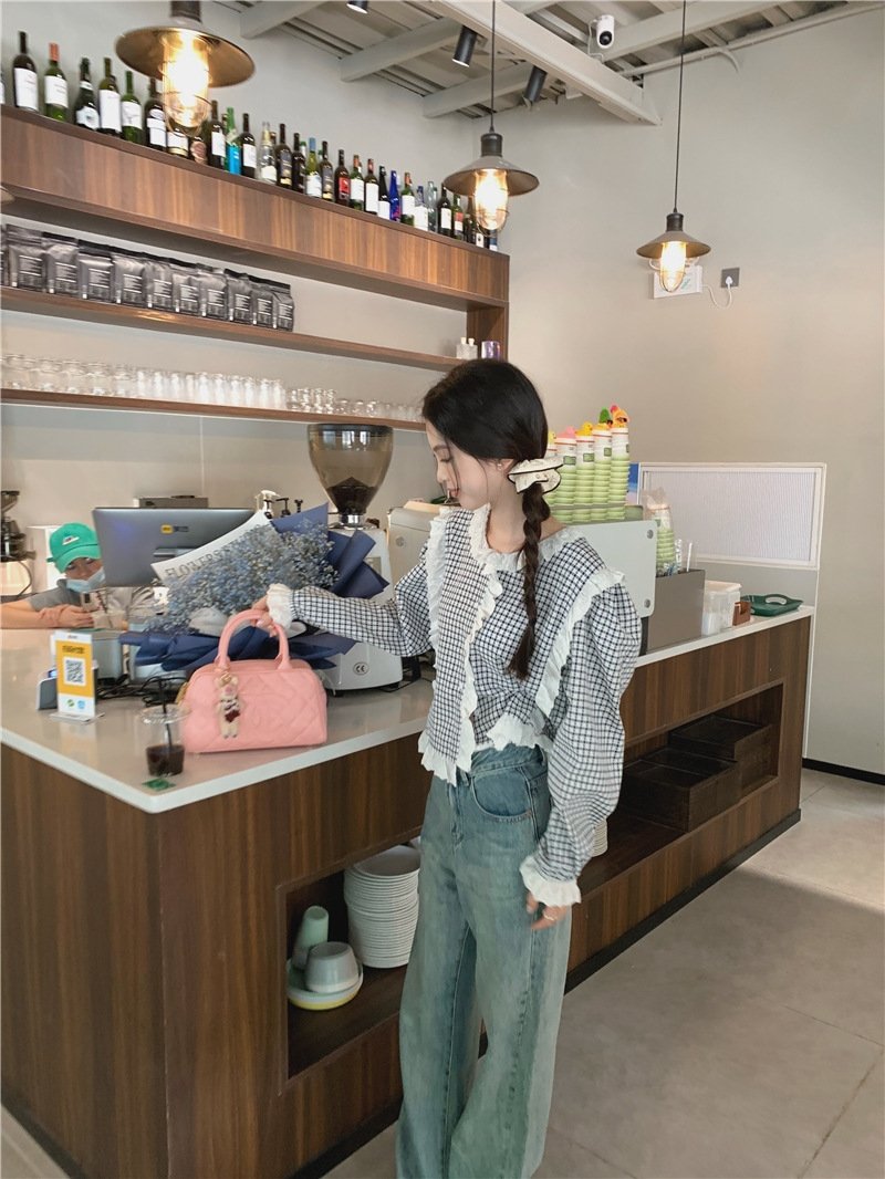 Футболка в клетку с кружевным воротником оптом из Китая