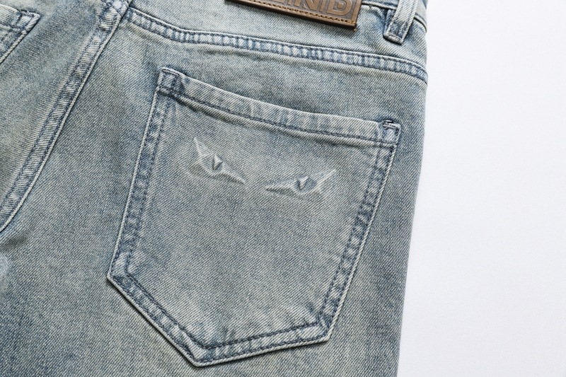 Мужские джинсы с монстром оптом из Китая