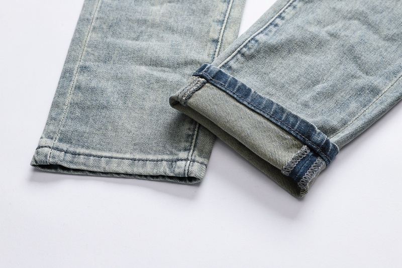 Мужские джинсы с монстром оптом из Китая