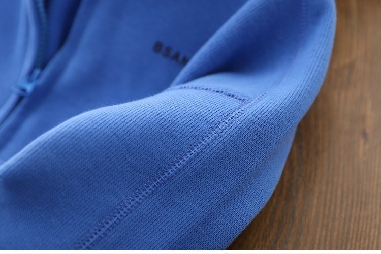 Детская куртка с капюшоном оптом из Китая