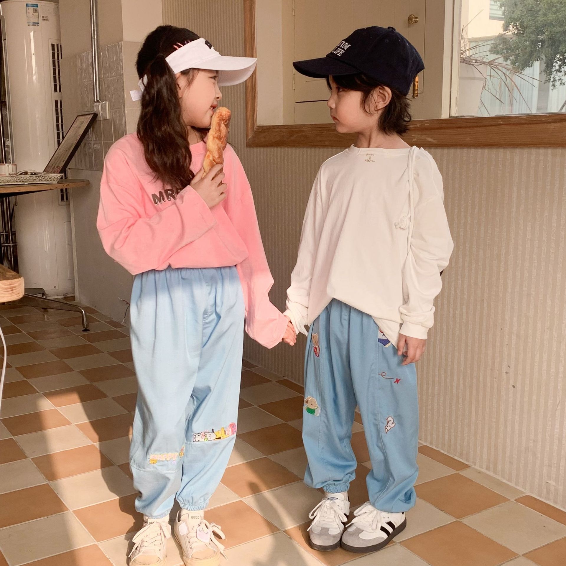 Детские джинсы с защитой от комаров и кондиционеры оптом из Китая