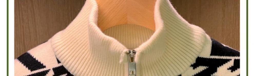 Мужской свитер с полувысоким воротником и узором оптом