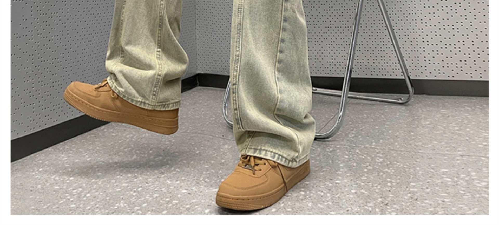 Черные джинсы с износом оптом из Китая