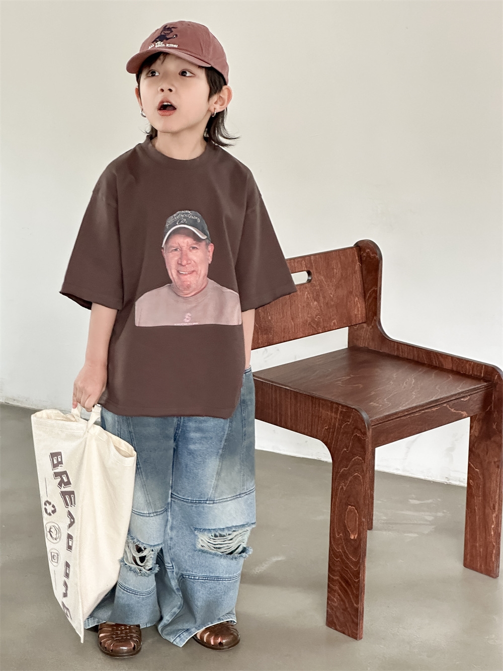 Джинсы для мальчиков в стиле ханбок 2024 оптом из Китая