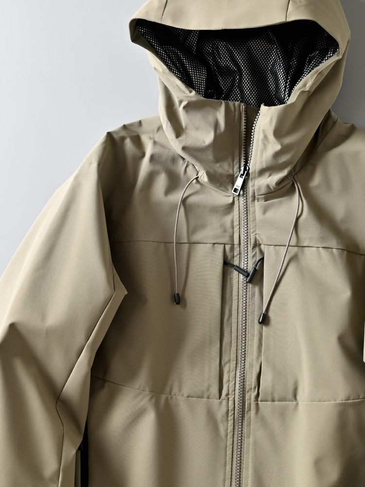 Мужская куртка с капюшоном и ветрозащитой оптом из Китая