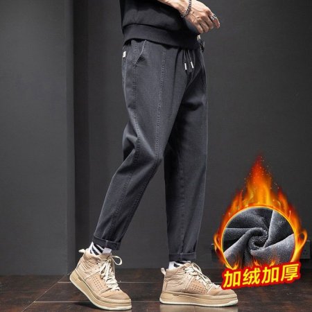 Мужские джинсы с манжетами и завышенной талией фото