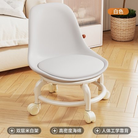 Детский стул с колесиками и подставкой для ног фото