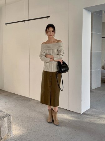 Шерстяная юбка с разрезом 2023 фотография