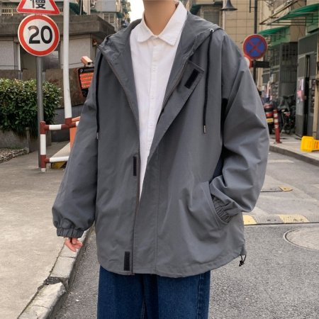 Мужская винтажная куртка с капюшоном фотография