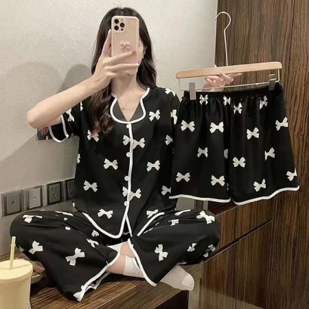 Летний женский пижамный комплект из молочного шелка фотография