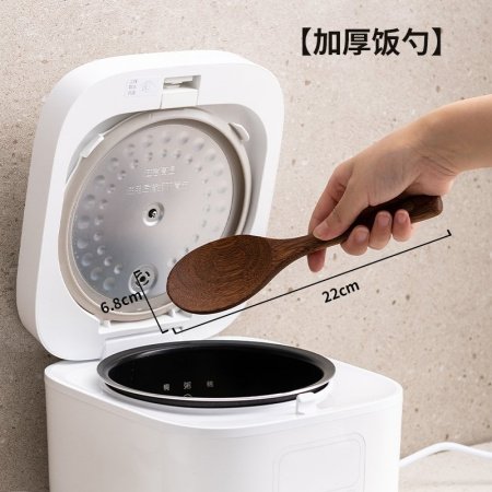 Набор кухонных инструментов из натурального дерева фотография