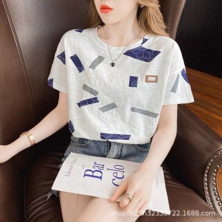 Футболка женская белая с коротким рукавом фото