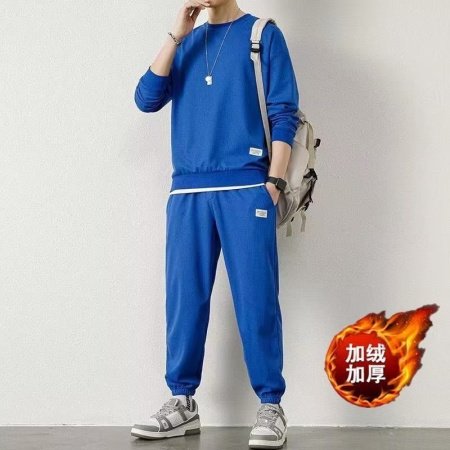 Мужской костюм для досуга осенне-зимний с широкими свободными длинными рукавами и длинными брюками фото