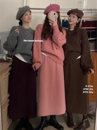 Шерстяная юбка с высокой талией и разрезом на осень-зиму фото