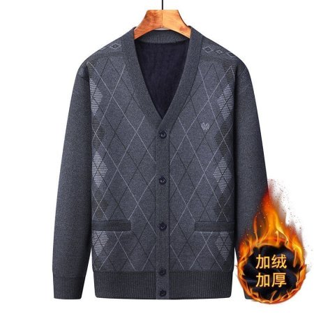 Мужской свитер с воротником V-образным фото