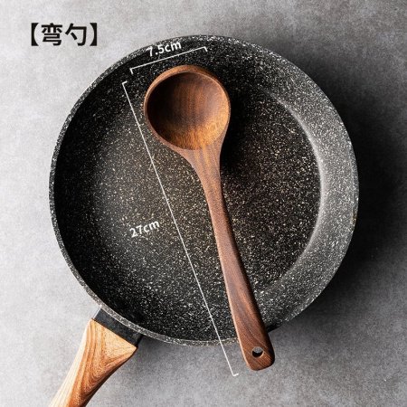 Набор кухонных инструментов из натурального дерева фотография