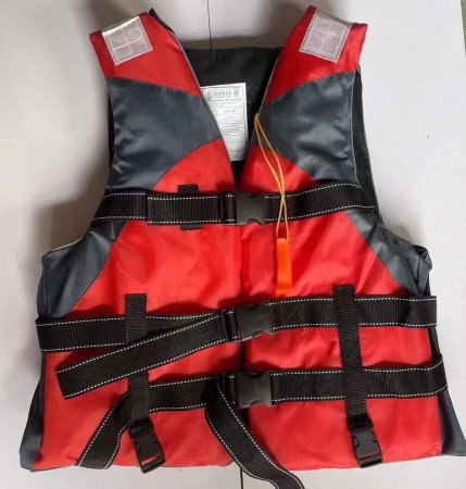 Детский спасательный жилет с увеличенной плавучестью фото
