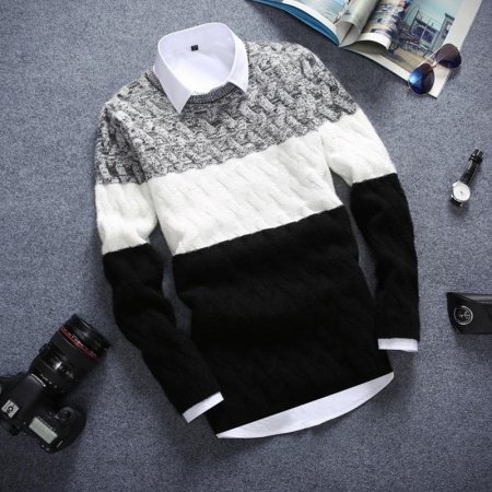 Мужской свитер с высоким воротником изображение