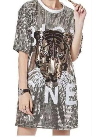 Женская футболка с широкими рукавами и блестками изображение