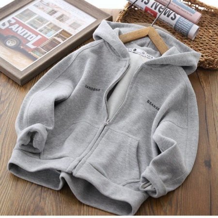 Детская куртка с капюшоном фото