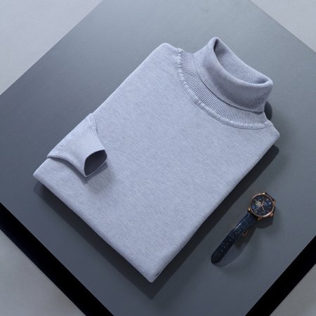 Мужской свитер с высоким воротником на осень и зиму изображение